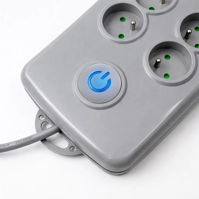 QOLTEC 50162 Apsaugos nuo viršįtampių Quick Switch 8 lizdai pilka 2,5m