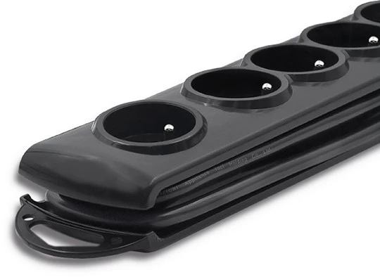 QOLTEC Apsauga nuo viršįtampių su Foot Quick Switch 7 lizdais 1,5 m