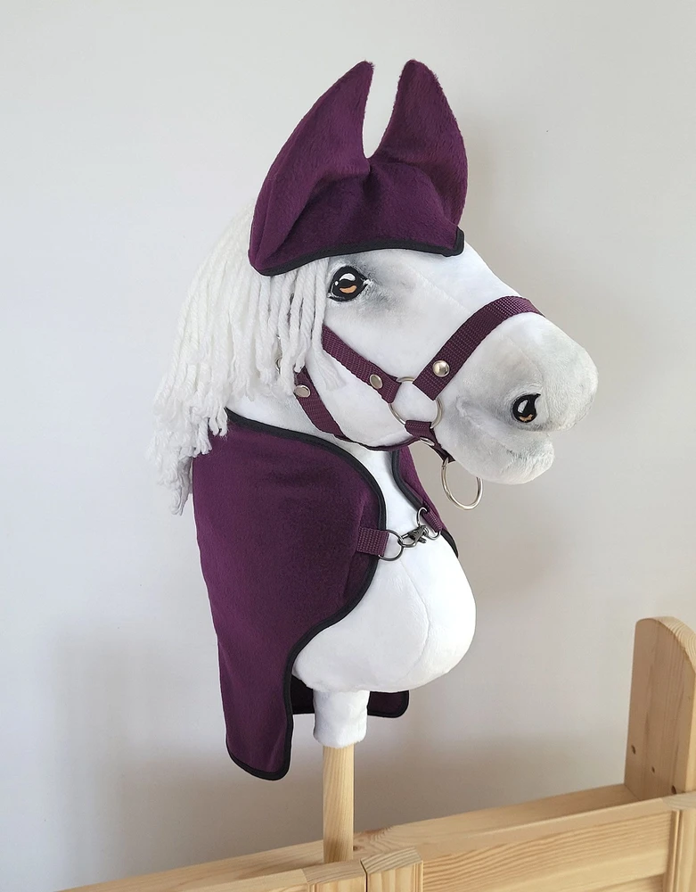 Super Hobby Horse Hobby Horse rinkinys: violetinis pledas ir ausinukai
