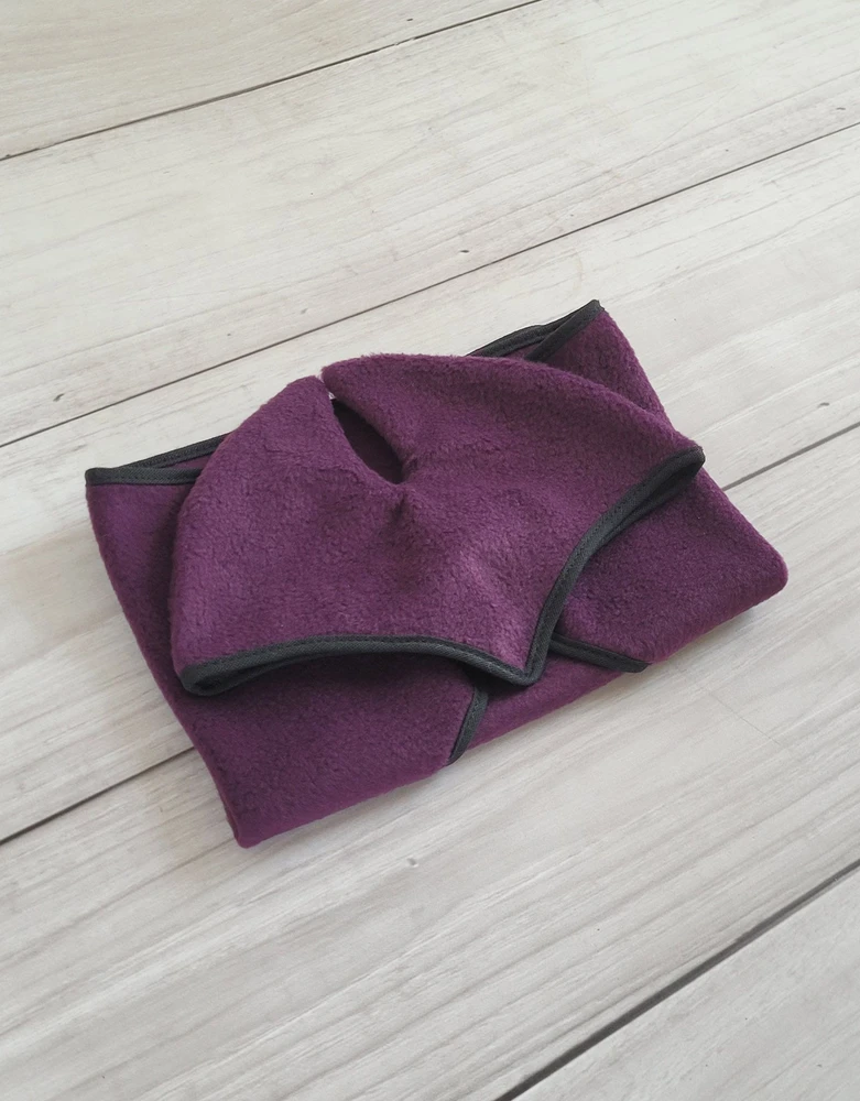 Super Hobby Horse Hobby Horse rinkinys: violetinis pledas ir ausinukai