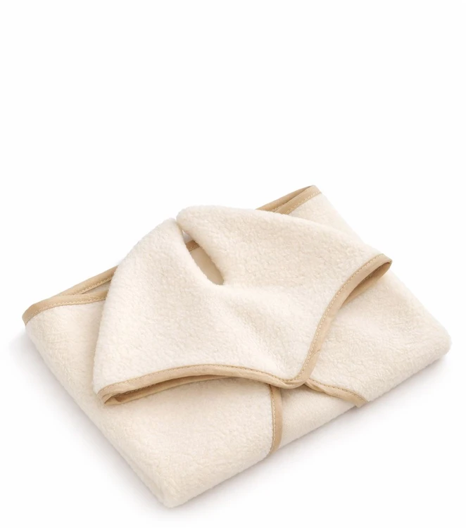 Super Hobby Horse Hobby Horse rinkinys: kreminė fleece antklodė ir ausinukai