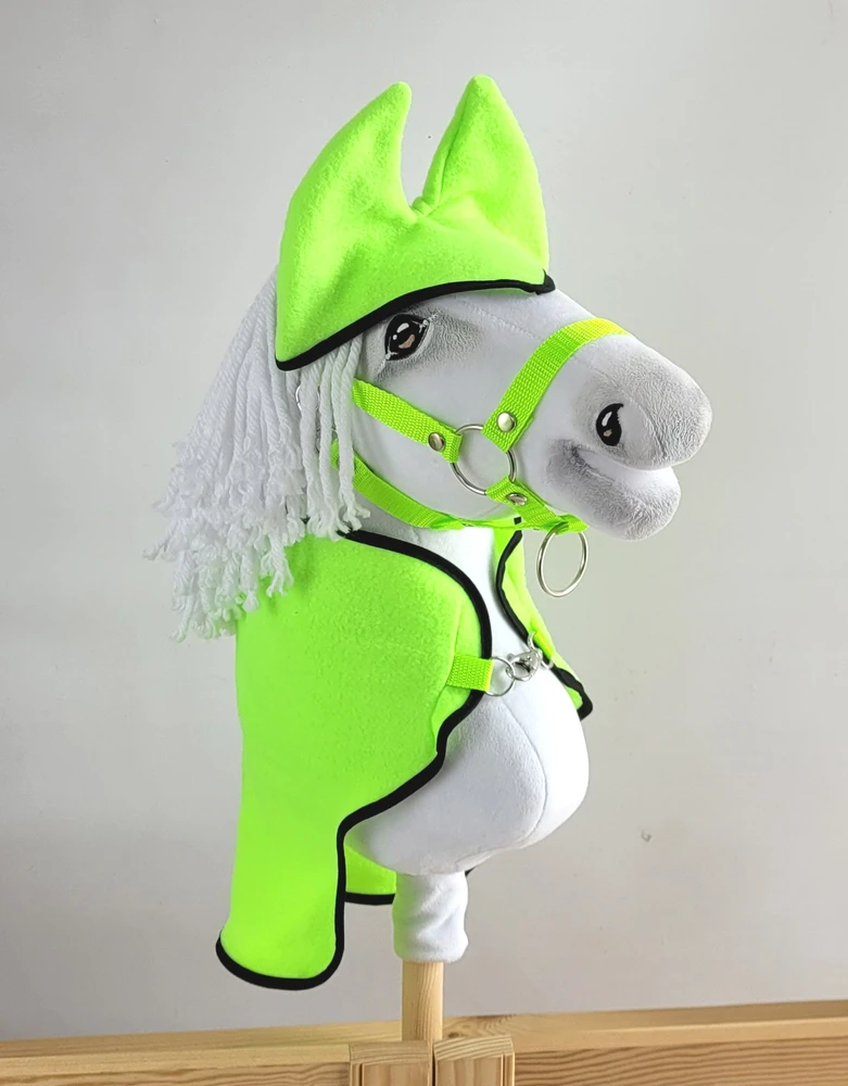 Super Hobby Horse Hobby Horse rinkinys: neoninė žalia fleece antklodė ir ausinukai