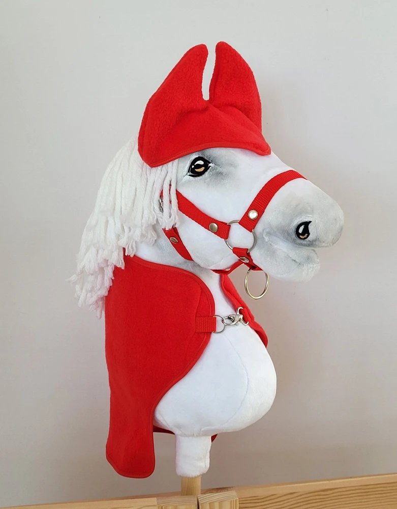 Super Hobby Horse Hobby Horse komplektas A4 ir A5: flisinis apklotas ir ausinukai raudoni