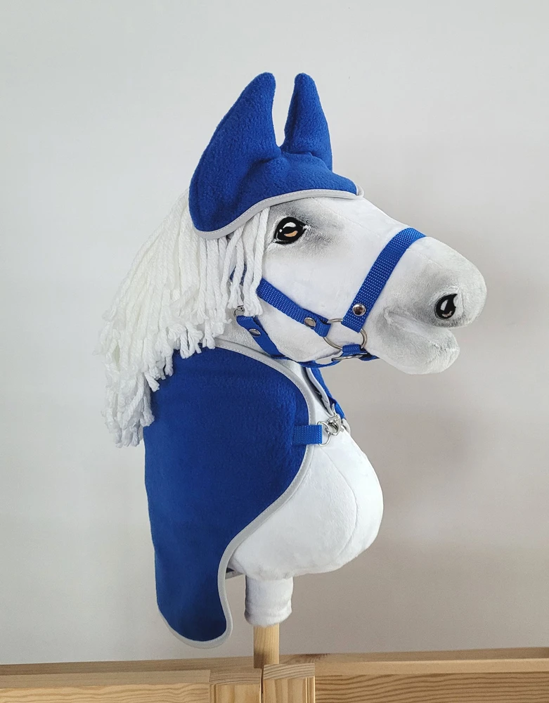 Super Hobby Horse Rinkinys hhobby horse : tamsiai mėlynas pledas ir ausinukai