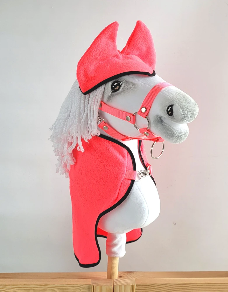 Super Hobby Horse Rožinis Hobby Horse rinkinys su fleece gūnia ir ausinėmis