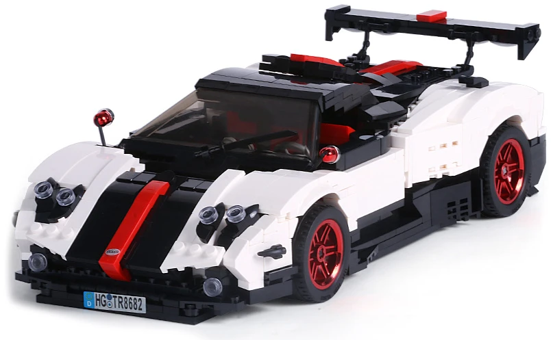Ramiz Konstruktorius Baltas sportinis automobilis, 960 el.