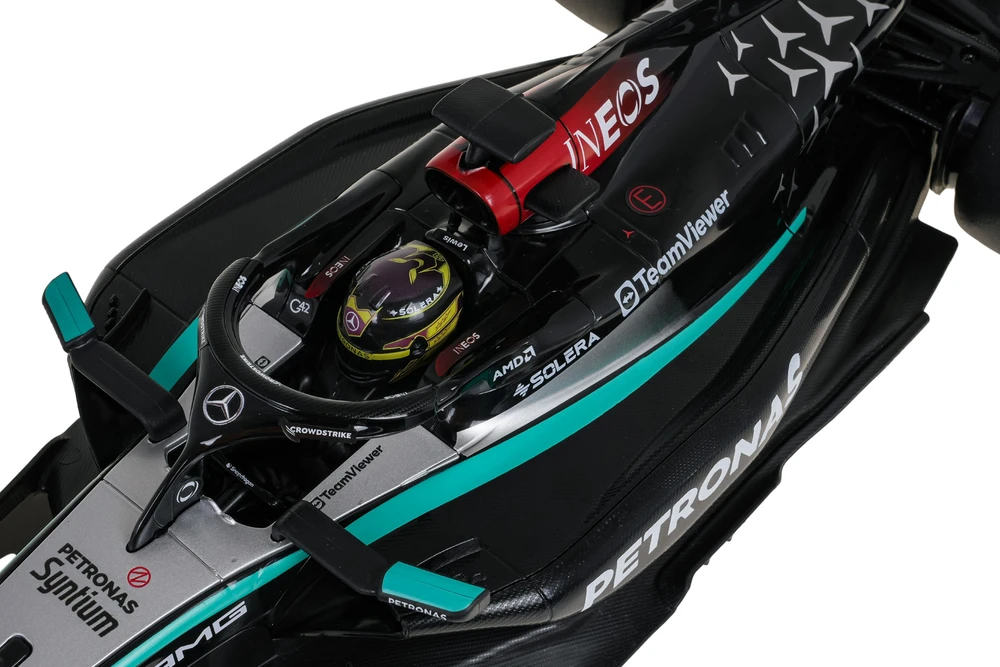 Nuotoliniu būdu valdomas automobilis Mercedes AMG F1 W15 E R/C, mastelis 1:12, Rastar 10250