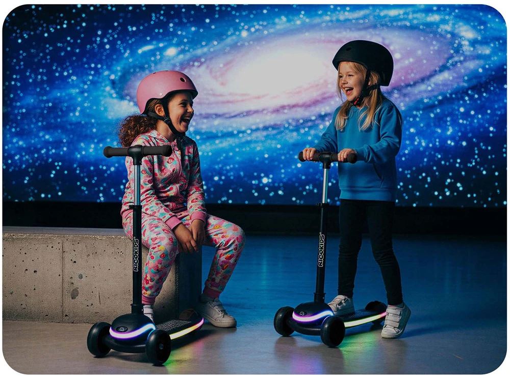 Ricokids Leddi vaikiškas juodas triračio balansinis paspirtukas su LED apšvietimu