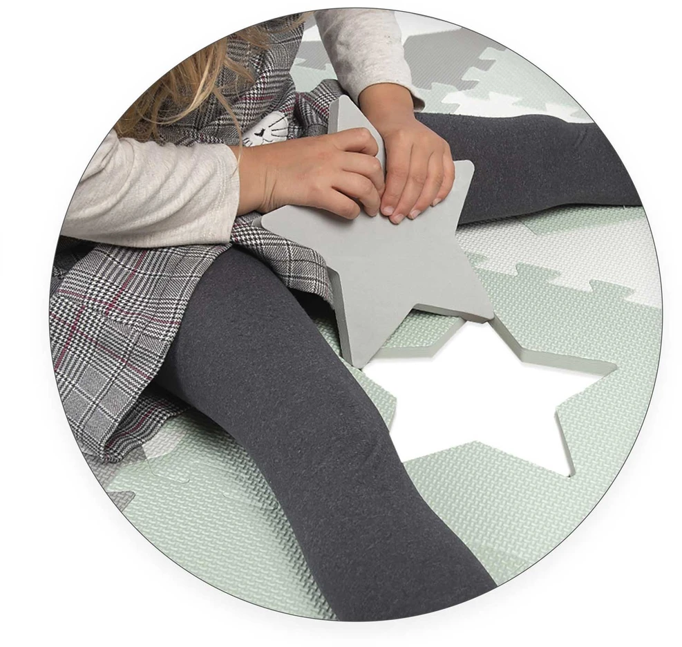 Ricokids Nukido Putplasčio dėlionės kilimėlis 150x150cm 16 vnt.