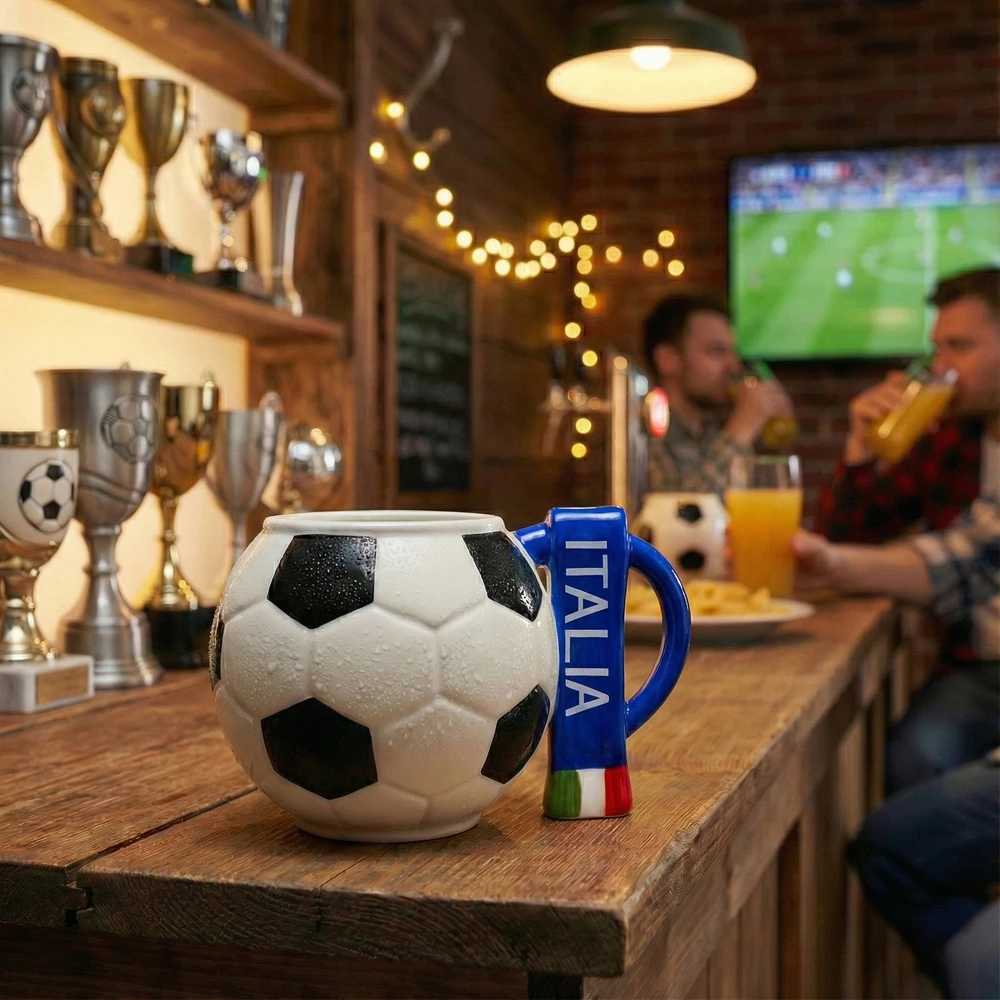 Sprintigo Didelis futbolo formos puodelis su 700 ml talpa, futbolo gerbėjams, juodas