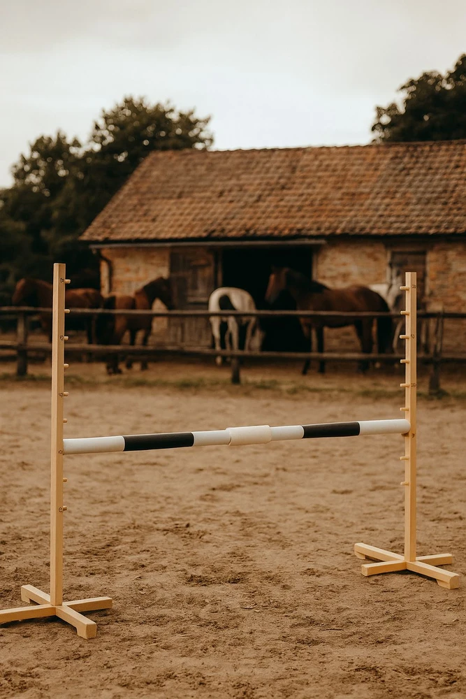 Super Hobby Horse Šuolių kliūtis Hobby Horse su juoda sija, 160 cm