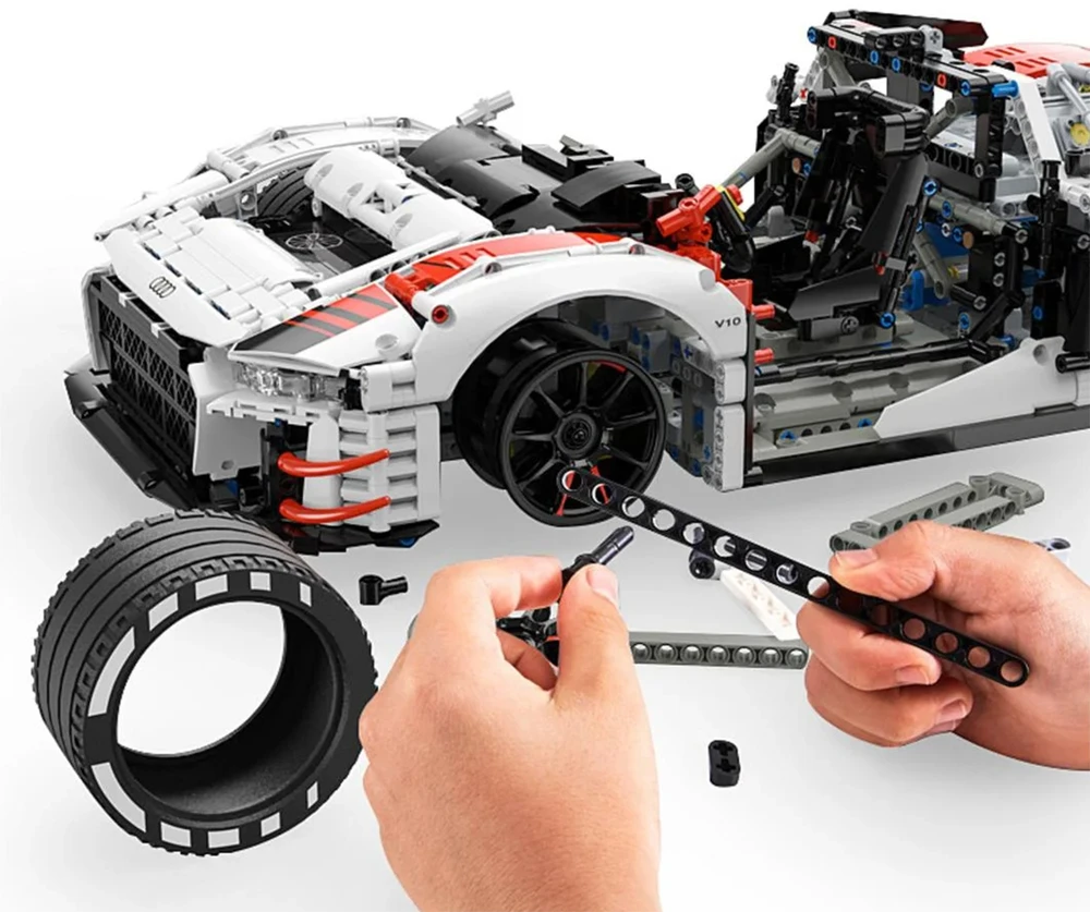 Techniniai konstruktoriaus blokai 1:8 Audi R8 LMS GT3 balti