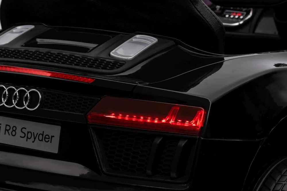 Elektromobilis Audi R8 Policja, Juodas