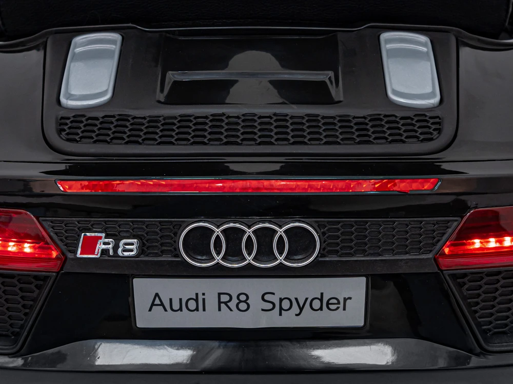 Elektromobilis Audi R8 Policja, Juodas