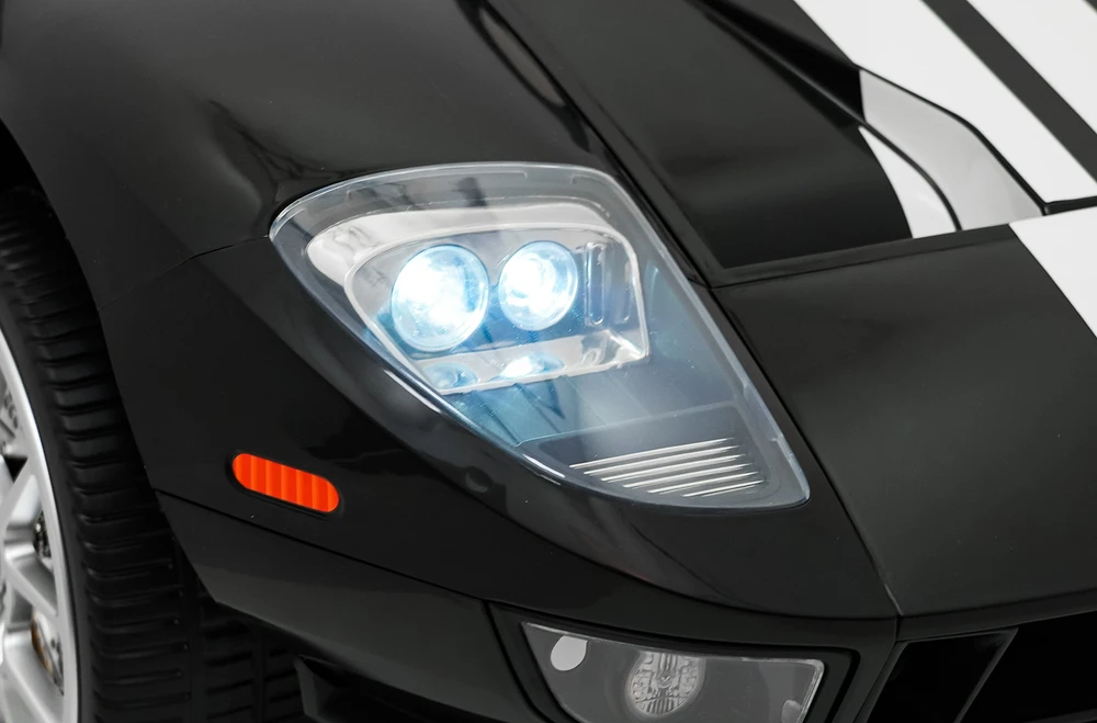 Elektromobilis Ford GT, Juodas