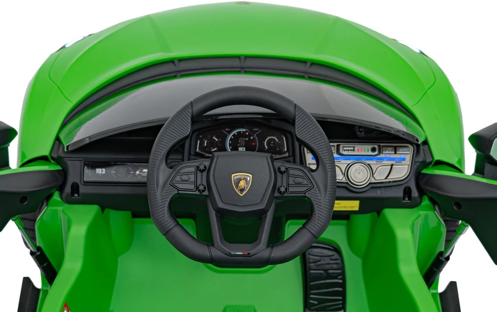 Ramiz Elektromobilis Lamborghini Revuelto, Žalias