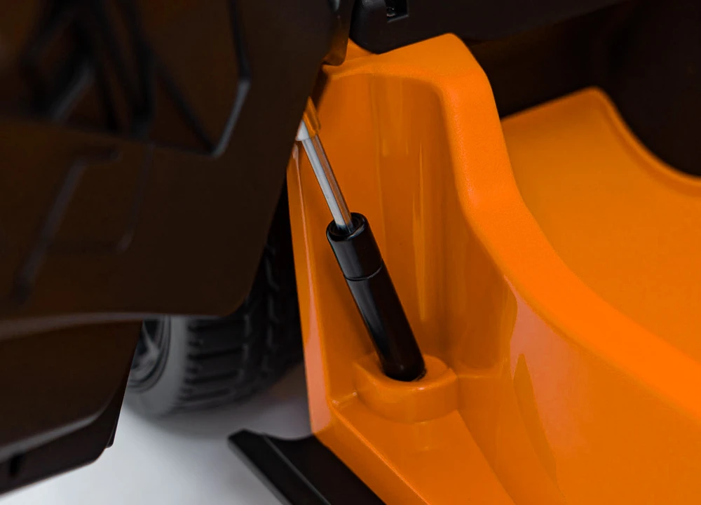 Oranžinis Elektromobilis Lamborghini Revuelto, Oranžinis
