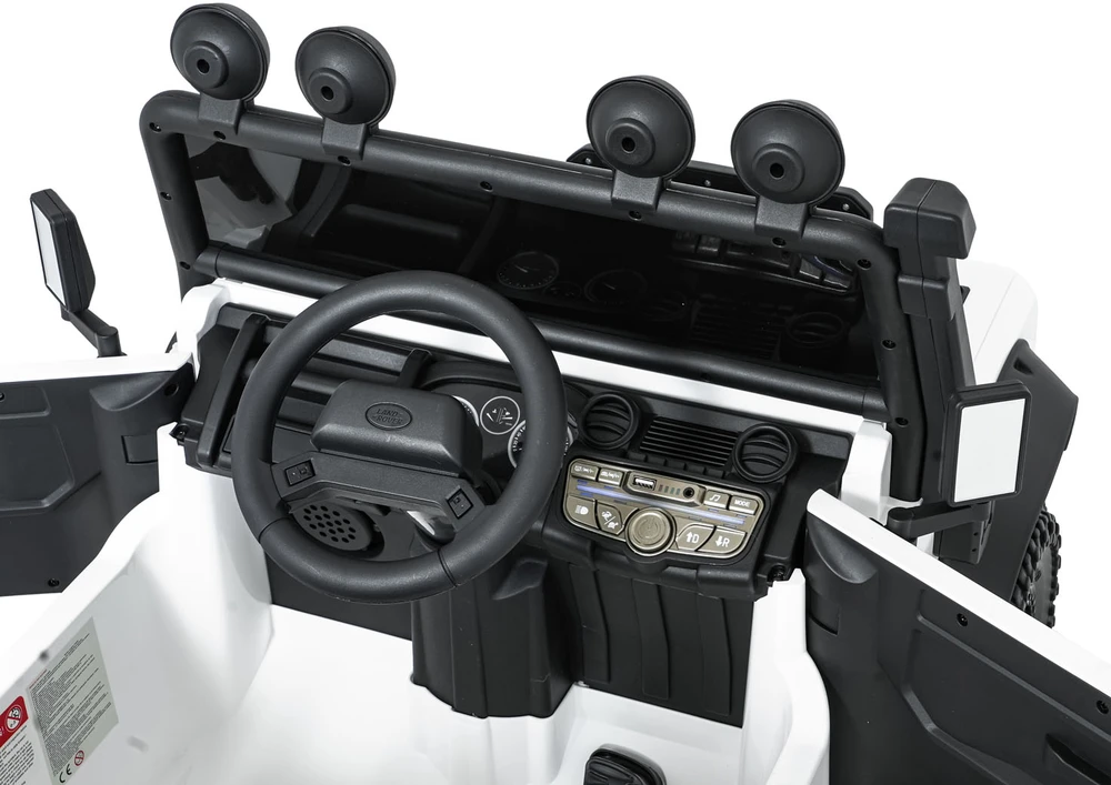 Elektromobilis Land Rover Defender 110 SVX Concept, Baltas