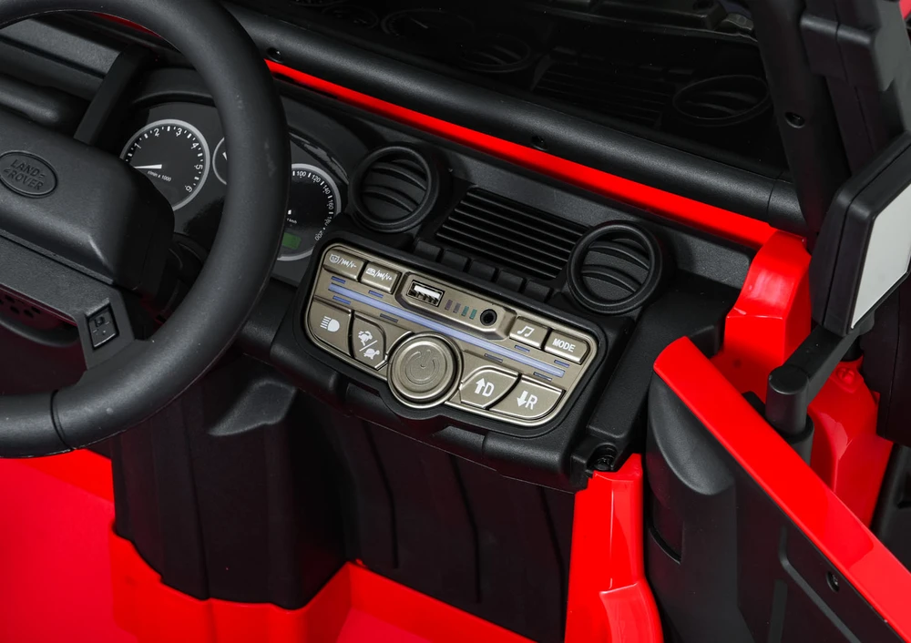 Elektromobilis Land Rover Defender 110 SVX Concept, Raudona