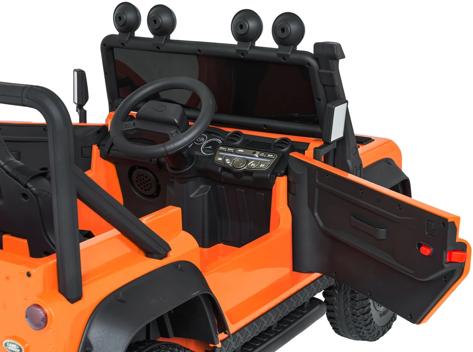 Elektromobilis Land Rover Defender 110 SVX Concept, Oranžinis