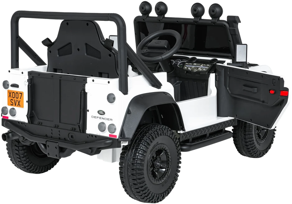 Elektromobilis Land Rover Defender 110 SVX Concept, Baltas
