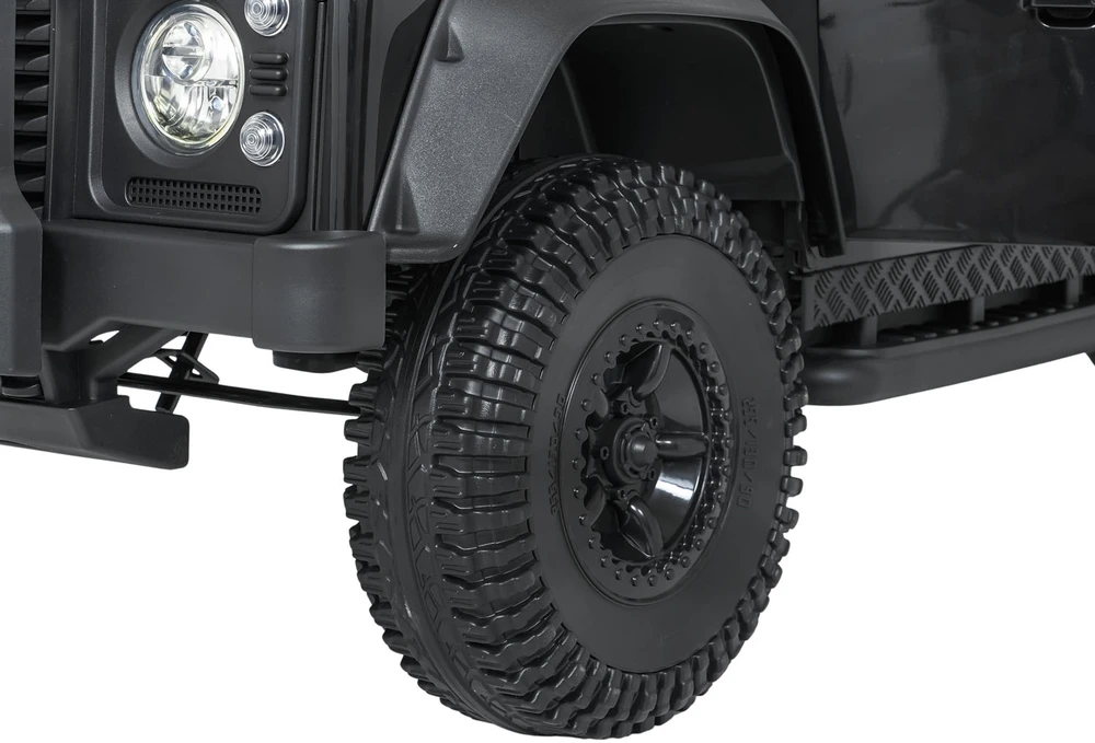 Elektromobilis Land Rover Defender 110 SVX Concept, Juodas