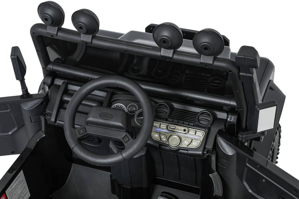 Elektromobilis Land Rover Defender 110 SVX Concept, Juodas
