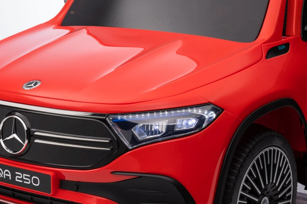 Powertec Važiuoklė Mercedes Benz EQA 250 Raudona