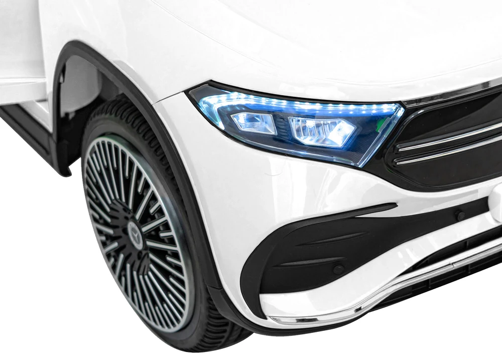 Ramiz Mercedes Benz EQA 250 Baltas