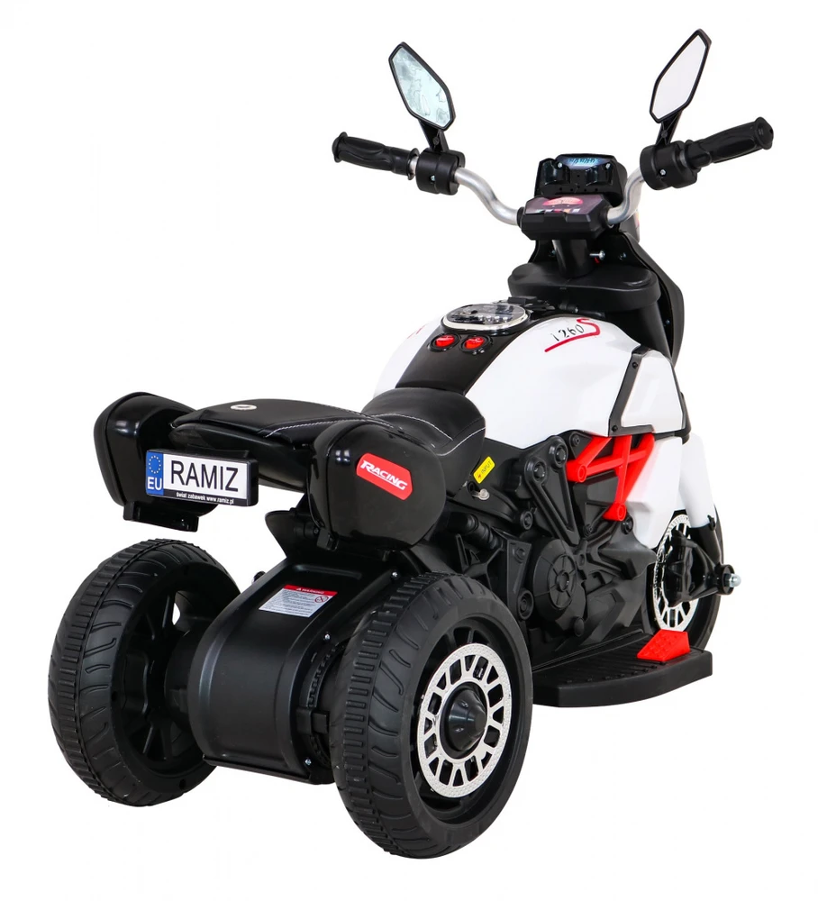 Ramiz Motor Fast Tourist baltos spalvos