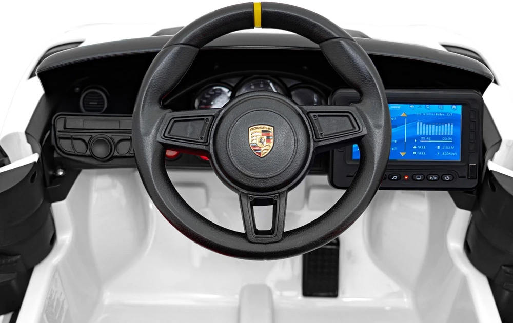 Elektromobilis Porsche 718 MP4, Baltas
