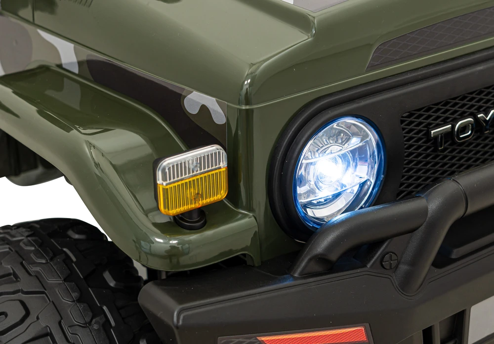 Elektromobilis Toyota FJ Cruiser 4x4, Moro