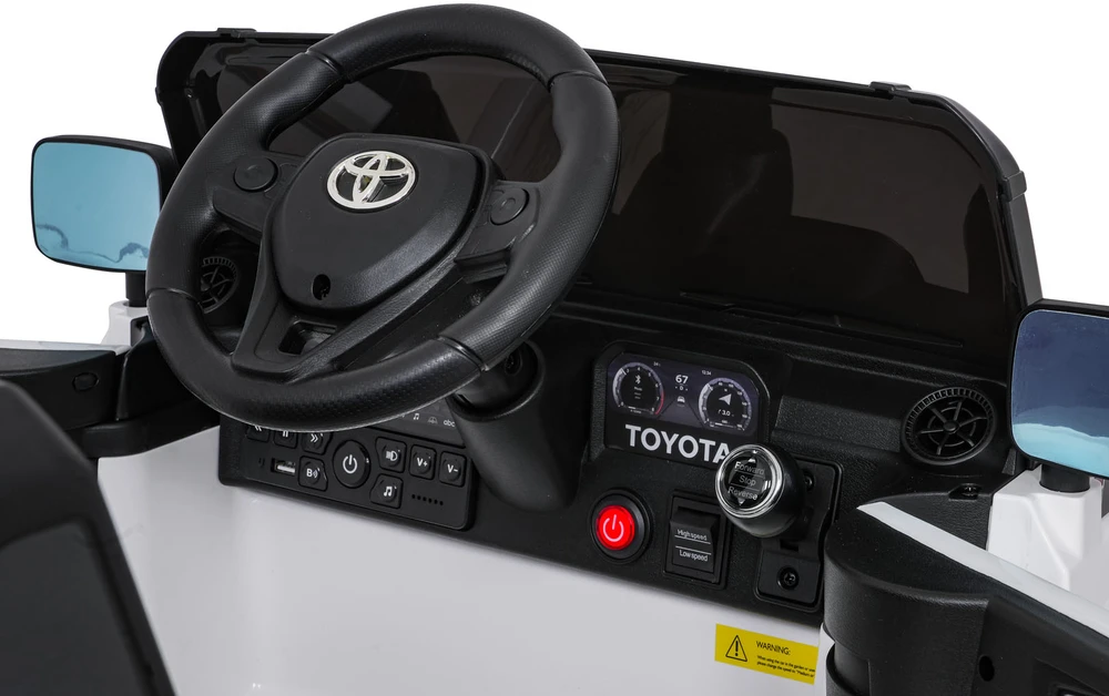 Ramiz Elektromobilis Toyota Land Cruiser PRADO, Baltas
