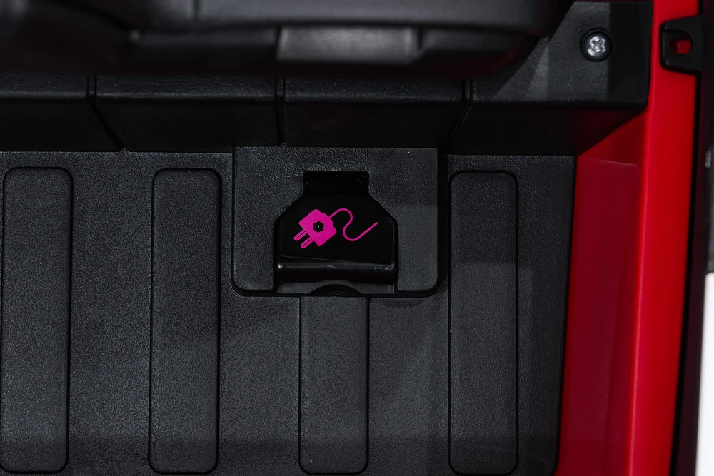 Elektromobilis Volkswagen ID BUZZ, Raudona