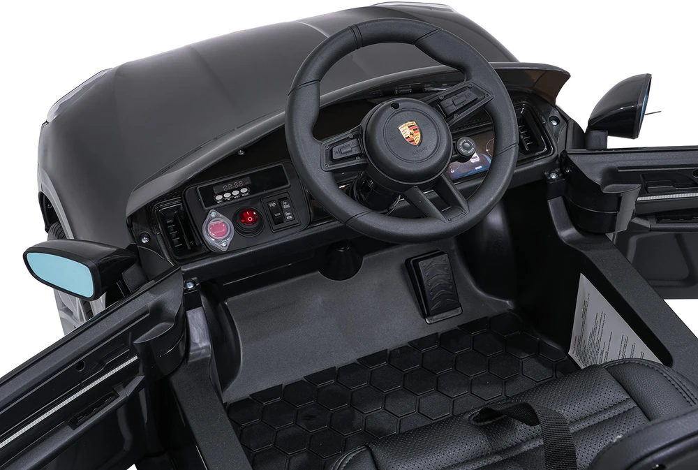 Elektromobilis Porsche Cayenne, Juodas