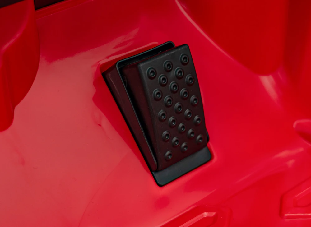 Ramiz Elektromobilis vaikams Lamborghini Invencible 4x4 raudonas