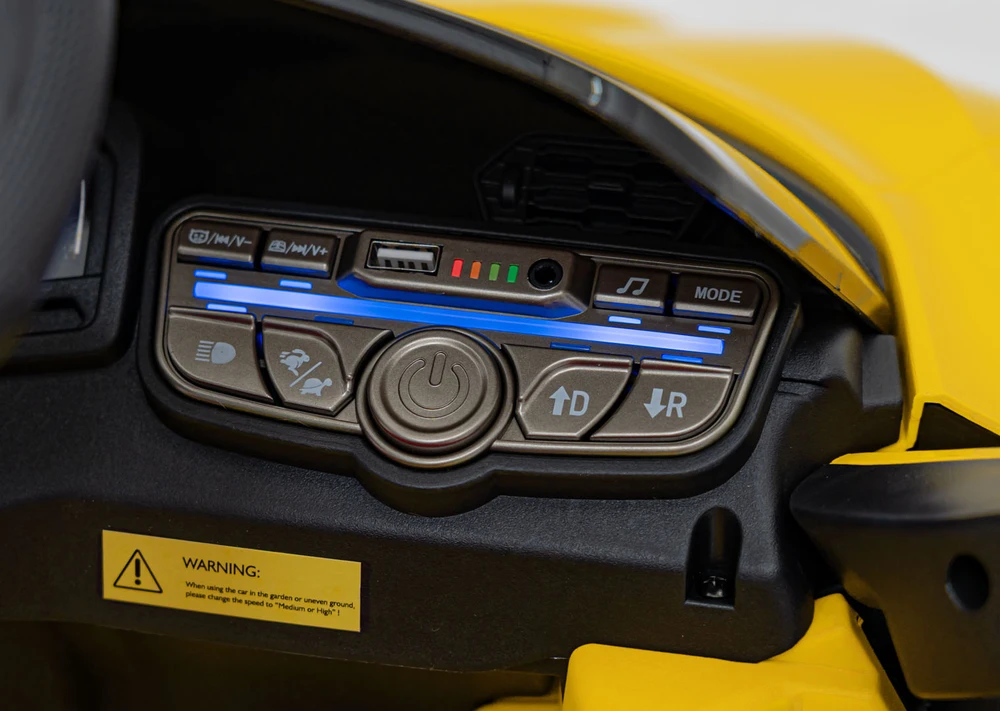 Elektromobilis Lamborghini Revuelto, Geltona