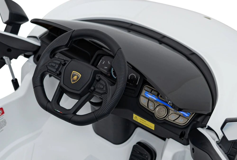 Elektromobilis Lamborghini Revuelto, Baltas