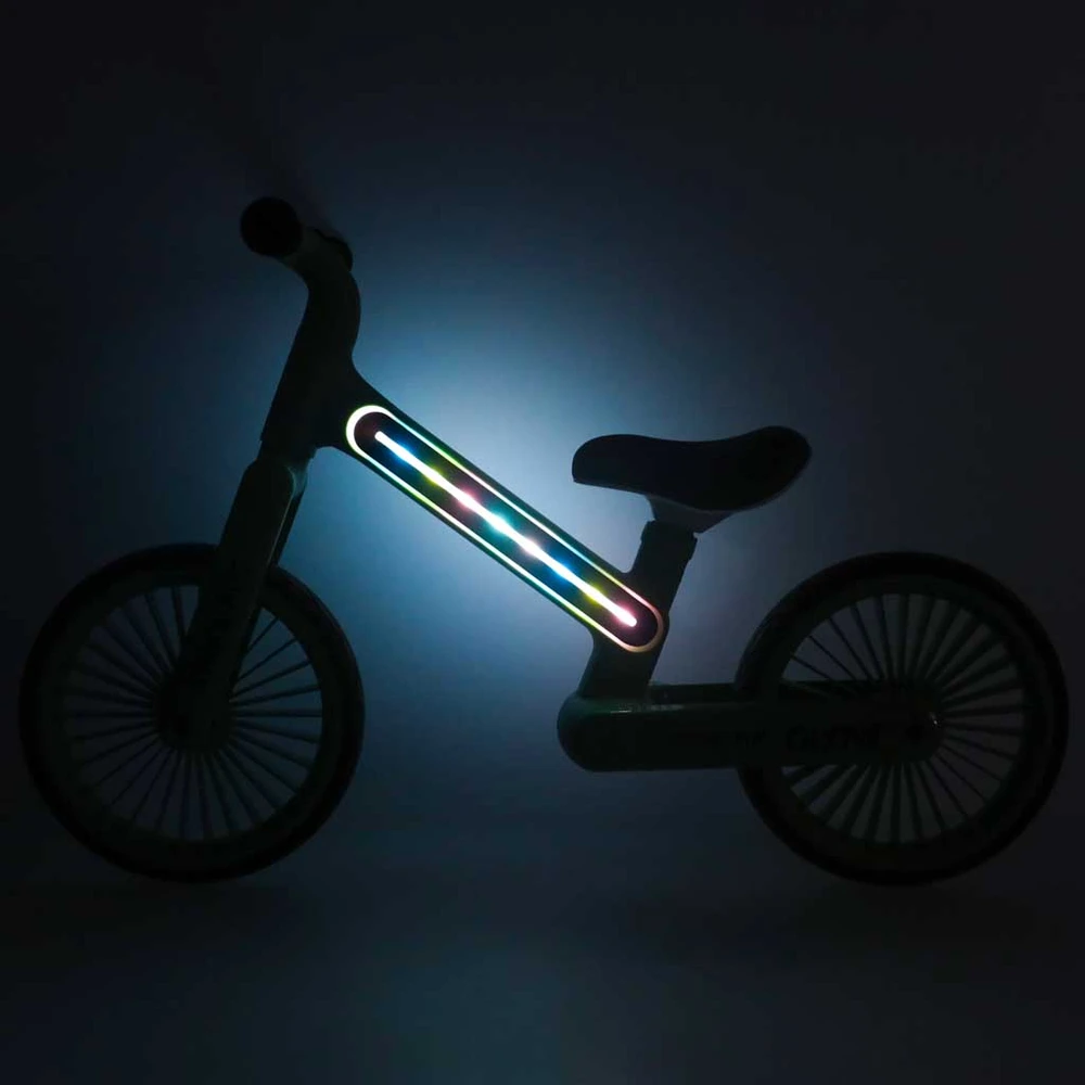 Baby Mix Balansinis dviratis Trike Fix Glow LED rėmas, žalias