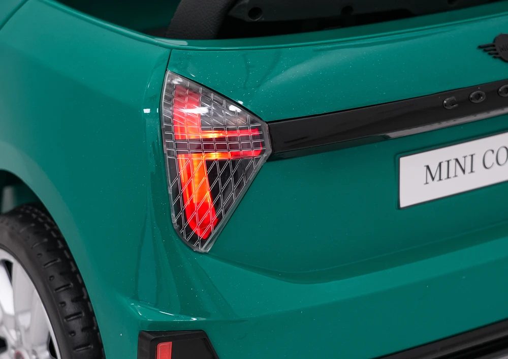Triton Vaikiškas Mini Cooper elektromobilis su 2x35W varikliais, 3 greičiai, 3-8 m
