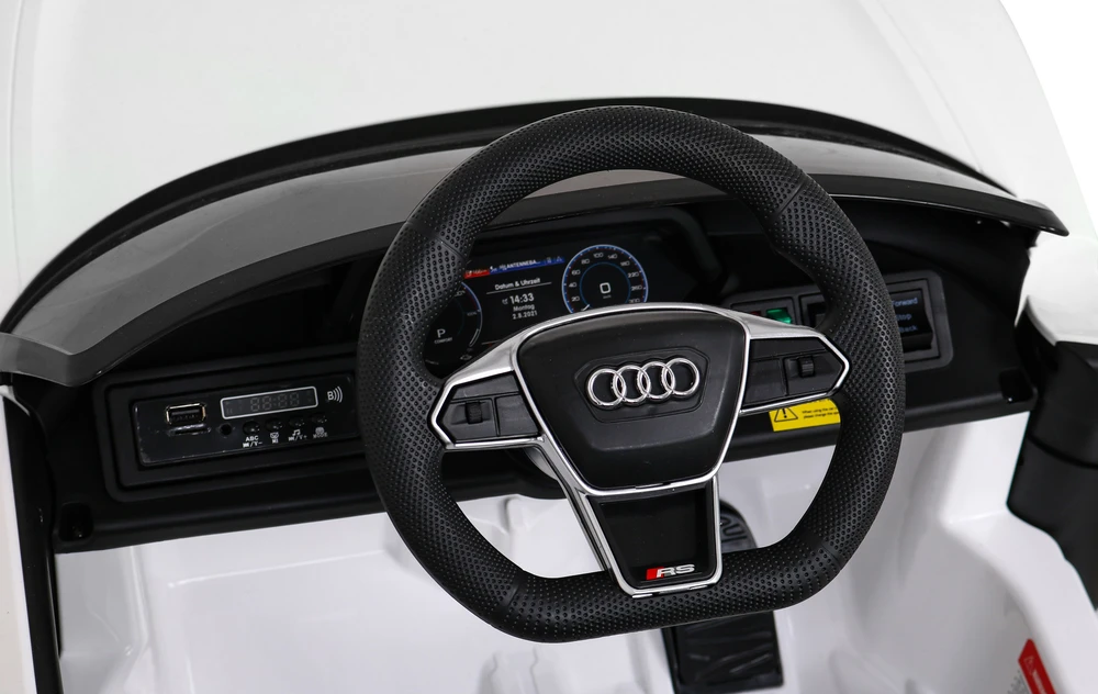 Ramiz Elektrinė mašina vaikams Audi RS E-Tron GT baltos spalvos