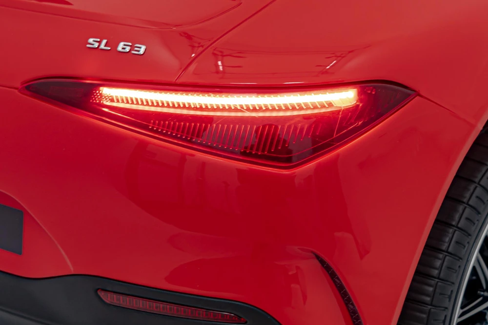 Triton Važiuoklė Mercedes Benz AMG SL63 Raudona