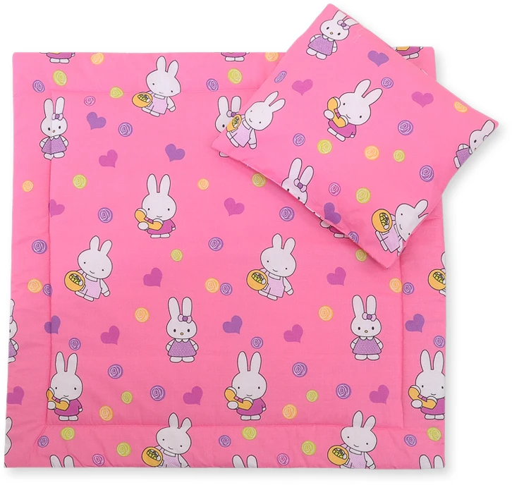 Patalynės komplektas su antklode ir pagalve Hallo rabbit – jaukumui ir saldžiam miegui mažyliui.