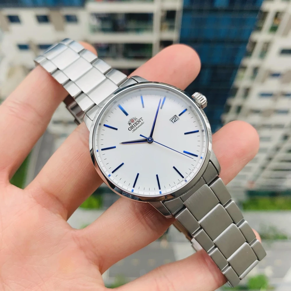 „Orient Contemporary“ stilingas vyriškas laikrodis „Maestro“ RA-AC0E02S10B + BOX
