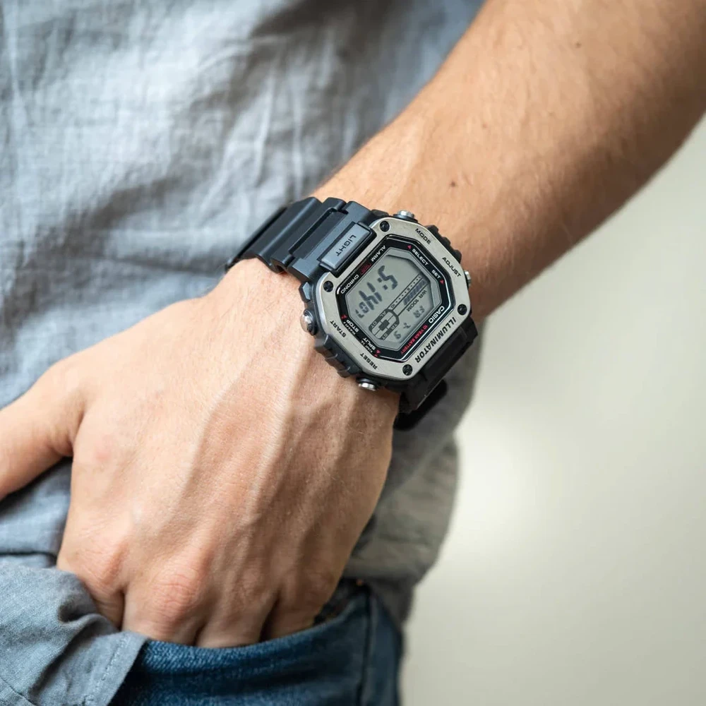 Vyriškas laikrodis CASIO MWD-110H-1AV + BOX (zd287a)