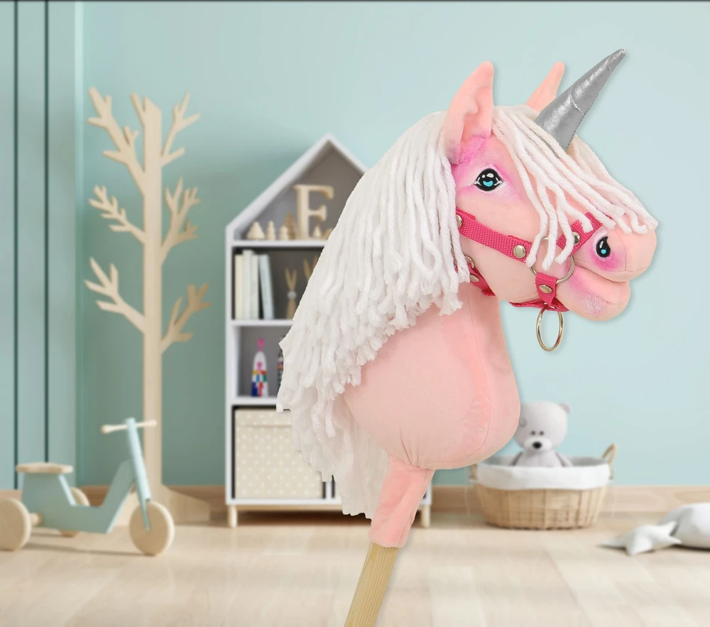 Super Hobby Horse Hobby Horse vienaragis ant lazdos rožinis su balta karčiene ir sidabriniu ragu