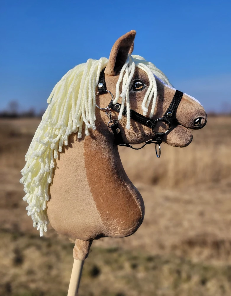 Super Hobby Horse Medinis hobio arkliukas Haflinger