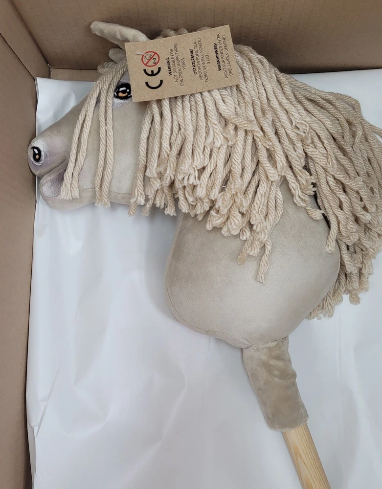 Hobby Horse arkliukas cremello spalvos Super Hobby Horse Premium