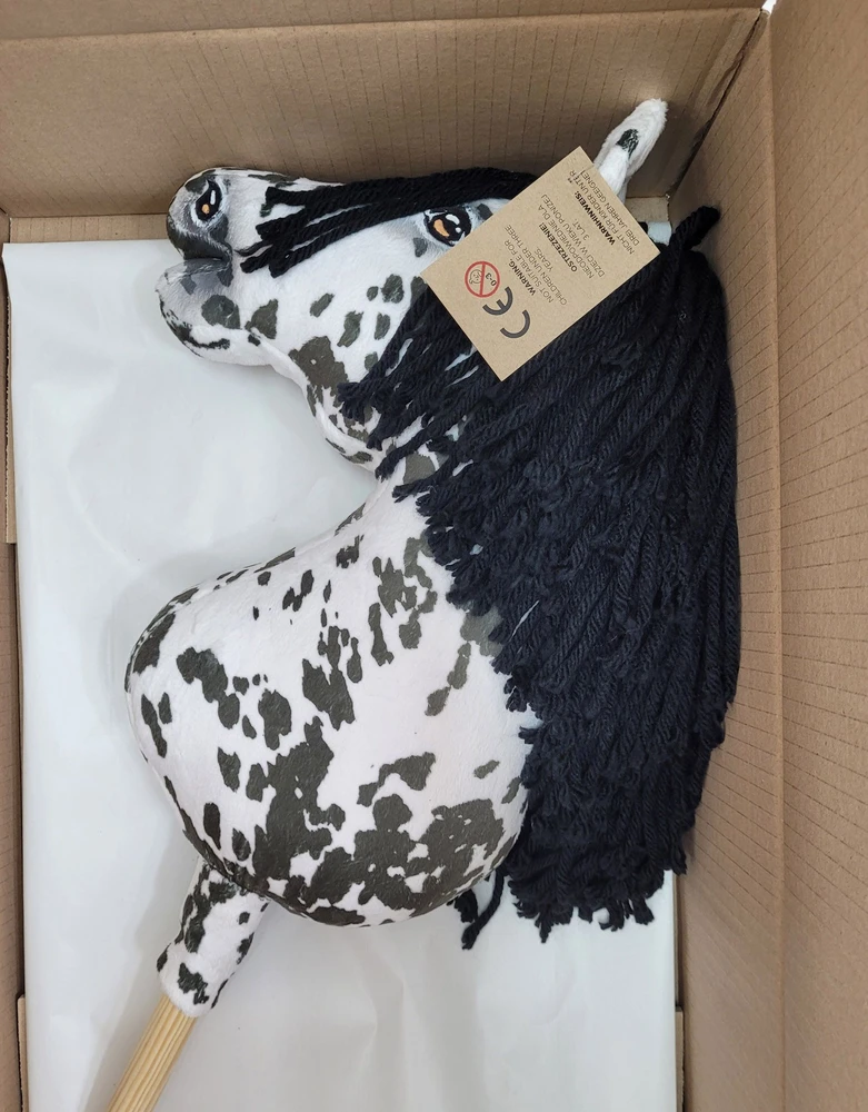 Super Hobby Horse Medinis žirgas su kotu – leopardinis, juoda karčia