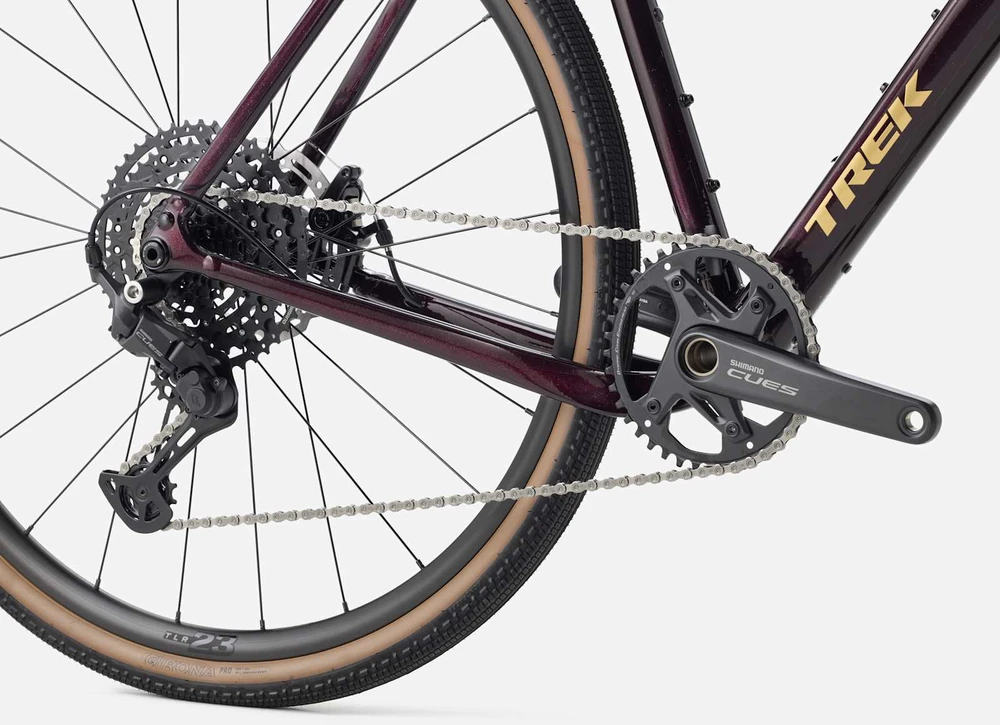 Dviratis 28" TREK Checkpoint ALR 3 tamsiai raudonas